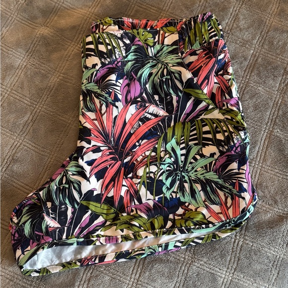 Columbia Pleasant Creek shorts - Picture 1 of 3